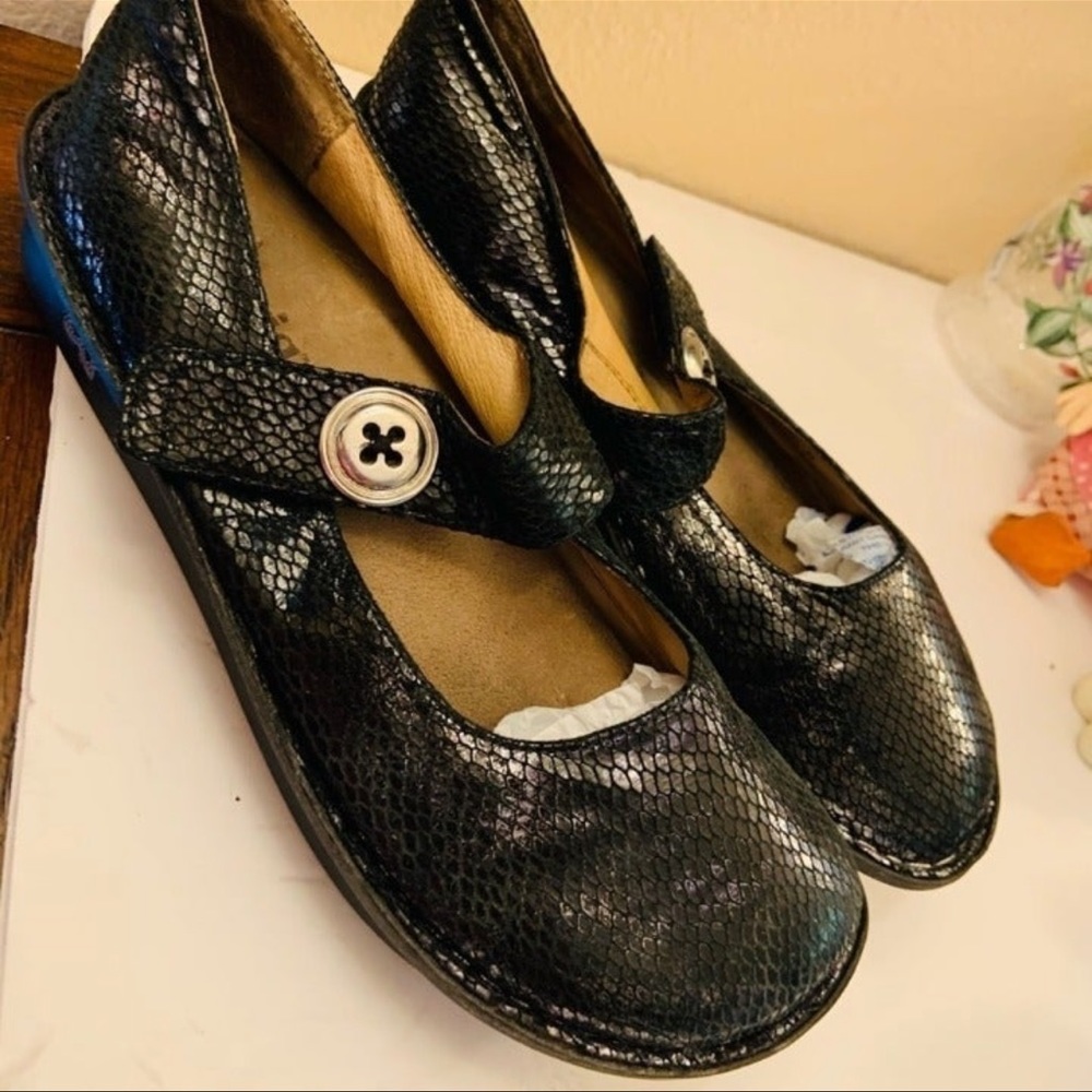 Alegria Mary janes